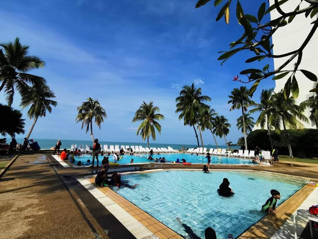 Tanjung Tuan Regency Port Dickson Pool Opened公寓 外观 照片